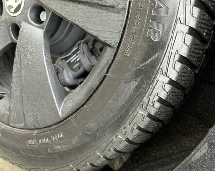 Чорний Шкода Суперб, об'ємом двигуна 1.6 л та пробігом 202 тис. км за 14300 $, фото 18 на Automoto.ua