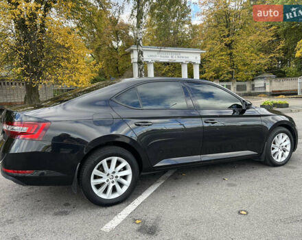 Черный Шкода Суперб, объемом двигателя 1.8 л и пробегом 252 тыс. км за 14500 $, фото 3 на Automoto.ua