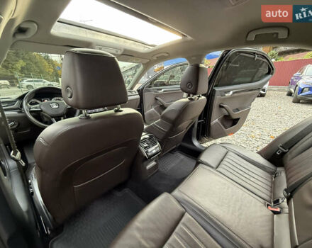 Чорний Шкода Суперб, об'ємом двигуна 2 л та пробігом 208 тис. км за 18399 $, фото 47 на Automoto.ua