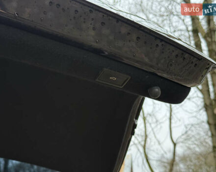 Черный Шкода Суперб, объемом двигателя 2 л и пробегом 284 тыс. км за 17500 $, фото 19 на Automoto.ua