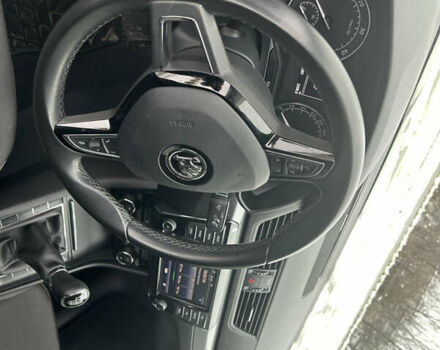 Чорний Шкода Суперб, об'ємом двигуна 1.6 л та пробігом 202 тис. км за 14300 $, фото 10 на Automoto.ua