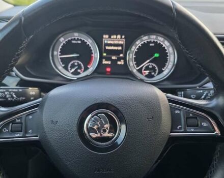 Черный Шкода Суперб, объемом двигателя 1.97 л и пробегом 245 тыс. км за 20000 $, фото 23 на Automoto.ua