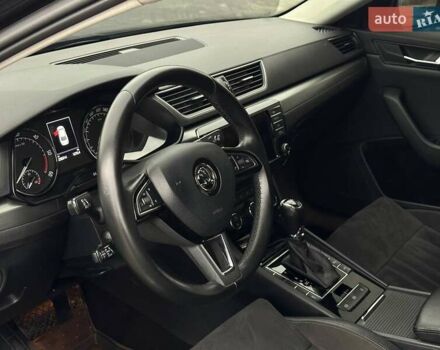 Чорний Шкода Суперб, об'ємом двигуна 1.97 л та пробігом 258 тис. км за 15950 $, фото 12 на Automoto.ua