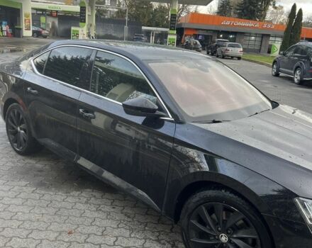 Шкода Суперб 2016 у Львові на Automoto.ua Чорний Шкода Суперб, об'ємом двигуна 2 л та пробігом 280 тис. км за 17500 $, фото 11 на Automoto.ua