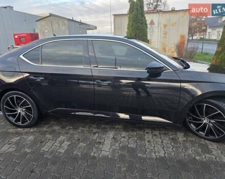 Черный Шкода Суперб, объемом двигателя 1.97 л и пробегом 245 тыс. км за 20000 $, фото 7 на Automoto.ua