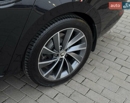 Черный Шкода Суперб, объемом двигателя 1.8 л и пробегом 145 тыс. км за 19500 $, фото 14 на Automoto.ua