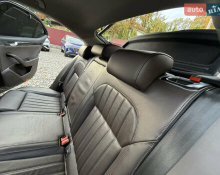 Чорний Шкода Суперб, об'ємом двигуна 2 л та пробігом 208 тис. км за 18399 $, фото 43 на Automoto.ua