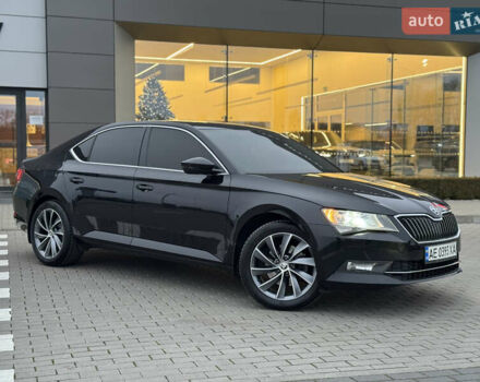 Черный Шкода Суперб, объемом двигателя 1.8 л и пробегом 145 тыс. км за 19500 $, фото 3 на Automoto.ua