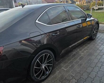 Черный Шкода Суперб, объемом двигателя 1.97 л и пробегом 245 тыс. км за 20000 $, фото 5 на Automoto.ua