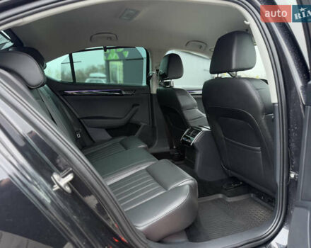 Черный Шкода Суперб, объемом двигателя 2 л и пробегом 178 тыс. км за 24900 $, фото 96 на Automoto.ua