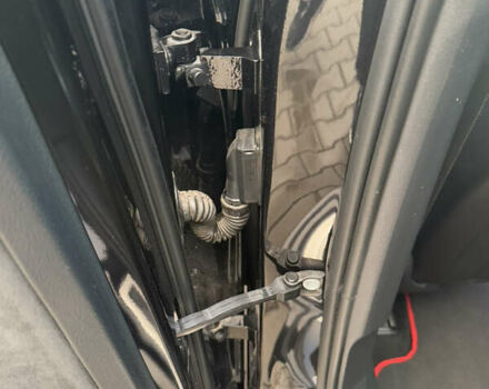 Черный Шкода Суперб, объемом двигателя 2 л и пробегом 158 тыс. км за 26900 $, фото 123 на Automoto.ua