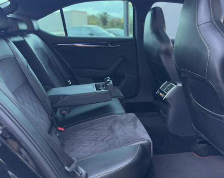 Черный Шкода Суперб, объемом двигателя 2 л и пробегом 158 тыс. км за 26900 $, фото 90 на Automoto.ua