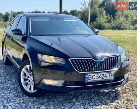 Черный Шкода Суперб, объемом двигателя 1.8 л и пробегом 250 тыс. км за 15999 $, фото 2 на Automoto.ua