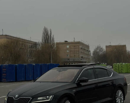 Черный Шкода Суперб, объемом двигателя 1.98 л и пробегом 165 тыс. км за 21500 $, фото 10 на Automoto.ua