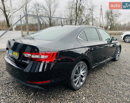 Черный Шкода Суперб, объемом двигателя 2 л и пробегом 270 тыс. км за 18500 $, фото 5 на Automoto.ua