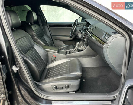 Черный Шкода Суперб, объемом двигателя 1.97 л и пробегом 262 тыс. км за 20990 $, фото 16 на Automoto.ua