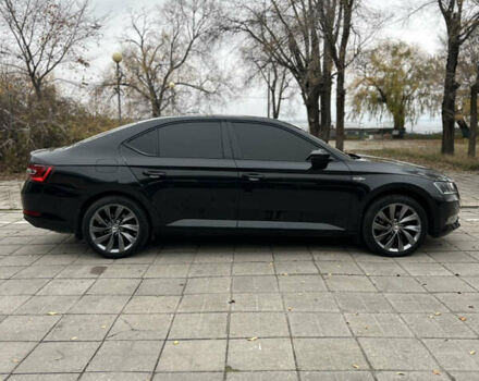 Черный Шкода Суперб, объемом двигателя 1.98 л и пробегом 174 тыс. км за 17500 $, фото 6 на Automoto.ua