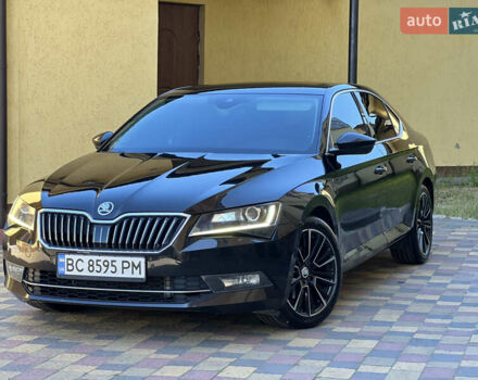 Чорний Шкода Суперб, об'ємом двигуна 2 л та пробігом 319 тис. км за 18500 $, фото 2 на Automoto.ua