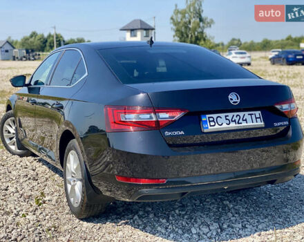 Черный Шкода Суперб, объемом двигателя 1.8 л и пробегом 250 тыс. км за 15999 $, фото 6 на Automoto.ua