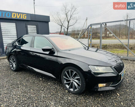 Черный Шкода Суперб, объемом двигателя 2 л и пробегом 270 тыс. км за 18500 $, фото 7 на Automoto.ua