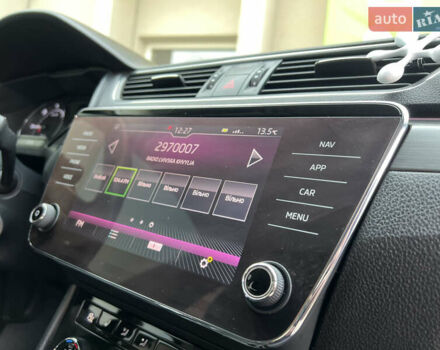 Чорний Шкода Суперб, об'ємом двигуна 2 л та пробігом 319 тис. км за 18500 $, фото 30 на Automoto.ua