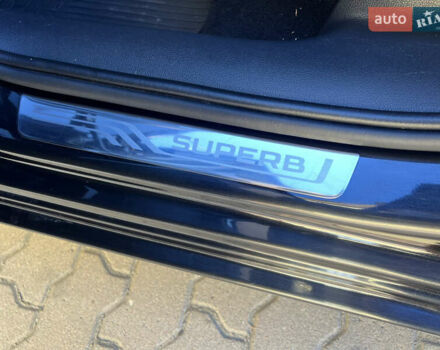 Чорний Шкода Суперб, об'ємом двигуна 2 л та пробігом 319 тис. км за 18500 $, фото 40 на Automoto.ua