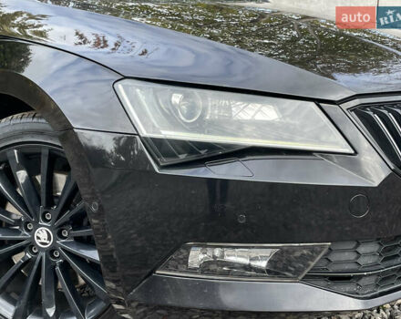 Черный Шкода Суперб, объемом двигателя 1.97 л и пробегом 262 тыс. км за 20990 $, фото 2 на Automoto.ua