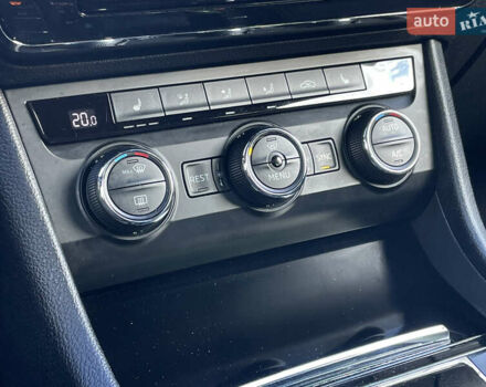 Черный Шкода Суперб, объемом двигателя 1.97 л и пробегом 262 тыс. км за 20990 $, фото 32 на Automoto.ua