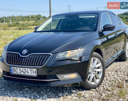 Черный Шкода Суперб, объемом двигателя 1.8 л и пробегом 250 тыс. км за 15999 $, фото 3 на Automoto.ua