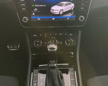 Черный Шкода Суперб, объемом двигателя 2 л и пробегом 158 тыс. км за 26900 $, фото 115 на Automoto.ua