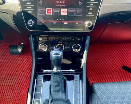 Черный Шкода Суперб, объемом двигателя 1.8 л и пробегом 250 тыс. км за 15999 $, фото 18 на Automoto.ua