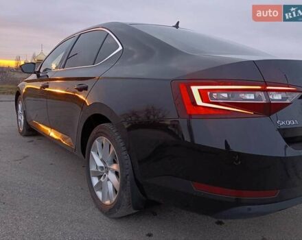 Черный Шкода Суперб, объемом двигателя 1.8 л и пробегом 131 тыс. км за 17300 $, фото 5 на Automoto.ua