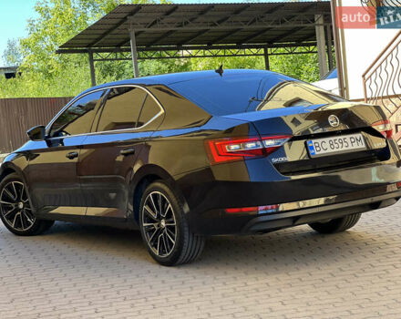 Чорний Шкода Суперб, об'ємом двигуна 2 л та пробігом 319 тис. км за 18500 $, фото 3 на Automoto.ua