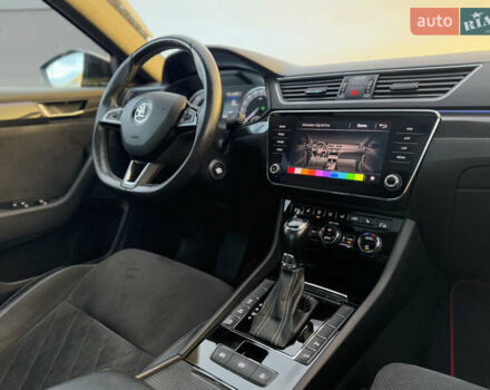 Черный Шкода Суперб, объемом двигателя 2 л и пробегом 158 тыс. км за 26900 $, фото 111 на Automoto.ua