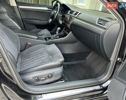 Чорний Шкода Суперб, об'ємом двигуна 2 л та пробігом 319 тис. км за 18500 $, фото 33 на Automoto.ua