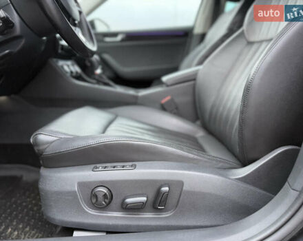 Черный Шкода Суперб, объемом двигателя 2 л и пробегом 178 тыс. км за 24900 $, фото 65 на Automoto.ua