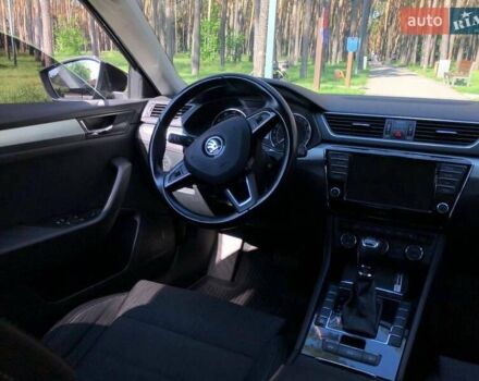 Черный Шкода Суперб, объемом двигателя 1.8 л и пробегом 220 тыс. км за 15499 $, фото 27 на Automoto.ua