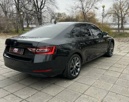 Черный Шкода Суперб, объемом двигателя 1.98 л и пробегом 174 тыс. км за 17500 $, фото 8 на Automoto.ua