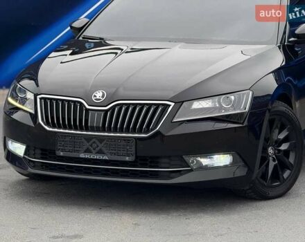 Черный Шкода Суперб, объемом двигателя 2 л и пробегом 180 тыс. км за 19999 $, фото 1 на Automoto.ua