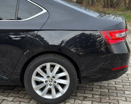 Черный Шкода Суперб, объемом двигателя 1.97 л и пробегом 184 тыс. км за 18700 $, фото 17 на Automoto.ua