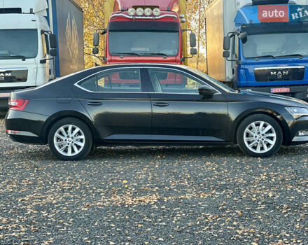 Чорний Шкода Суперб, об'ємом двигуна 1.97 л та пробігом 180 тис. км за 19900 $, фото 5 на Automoto.ua
