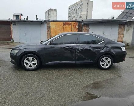 Черный Шкода Суперб, объемом двигателя 1.97 л и пробегом 200 тыс. км за 10900 $, фото 29 на Automoto.ua