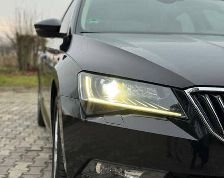 Черный Шкода Суперб, объемом двигателя 1.97 л и пробегом 184 тыс. км за 18700 $, фото 10 на Automoto.ua