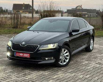 Черный Шкода Суперб, объемом двигателя 1.97 л и пробегом 184 тыс. км за 18700 $, фото 1 на Automoto.ua