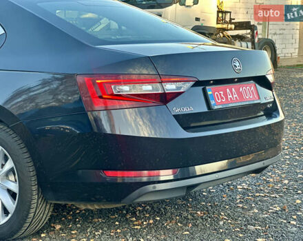 Чорний Шкода Суперб, об'ємом двигуна 1.97 л та пробігом 180 тис. км за 19900 $, фото 10 на Automoto.ua