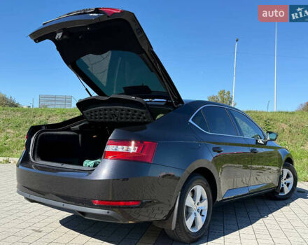 Шкода Суперб 2019 в Стрые на Automoto.ua Черный Шкода Суперб, объемом двигателя 1.8 л и пробегом 160 тыс. км за 18900 $, фото 51 на Automoto.ua