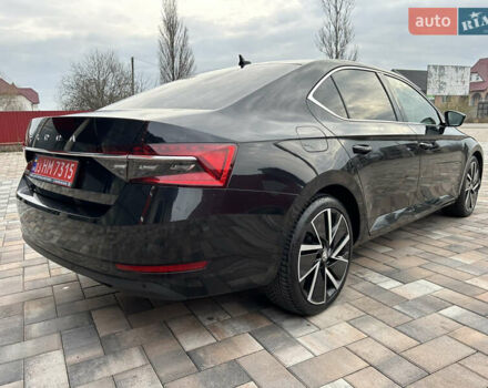 Черный Шкода Суперб, объемом двигателя 2 л и пробегом 253 тыс. км за 19900 $, фото 15 на Automoto.ua