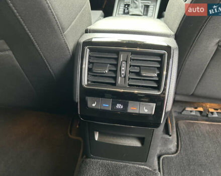 Черный Шкода Суперб, объемом двигателя 2 л и пробегом 253 тыс. км за 19900 $, фото 21 на Automoto.ua