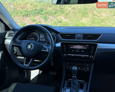 Шкода Суперб 2019 в Стрые на Automoto.ua Черный Шкода Суперб, объемом двигателя 1.8 л и пробегом 160 тыс. км за 18900 $, фото 43 на Automoto.ua