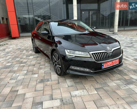 Черный Шкода Суперб, объемом двигателя 2 л и пробегом 253 тыс. км за 19900 $, фото 6 на Automoto.ua